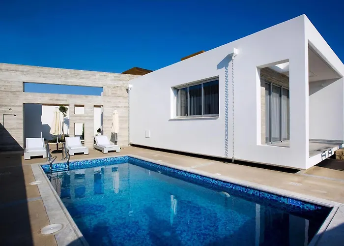 Paradise Cove Luxurious Beach s Cerulean 1 Bedroom